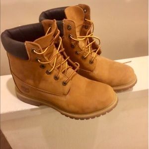 Women’s Timberlands
